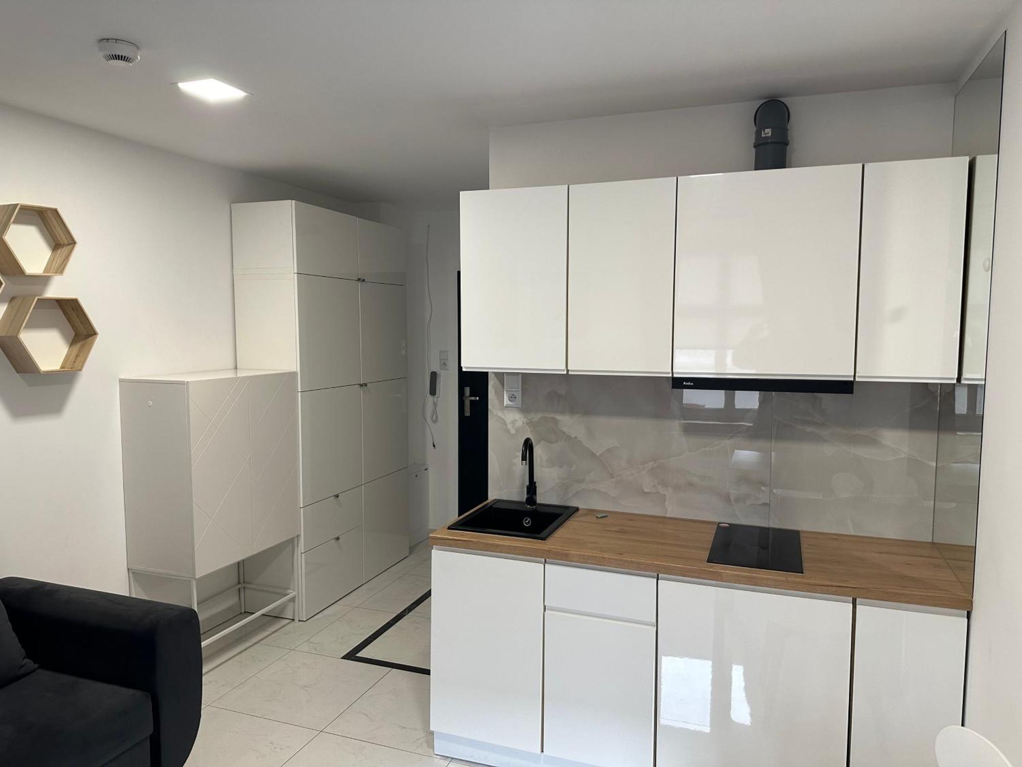 Apartment Moveen Corner South-east Exposition Wroclaw