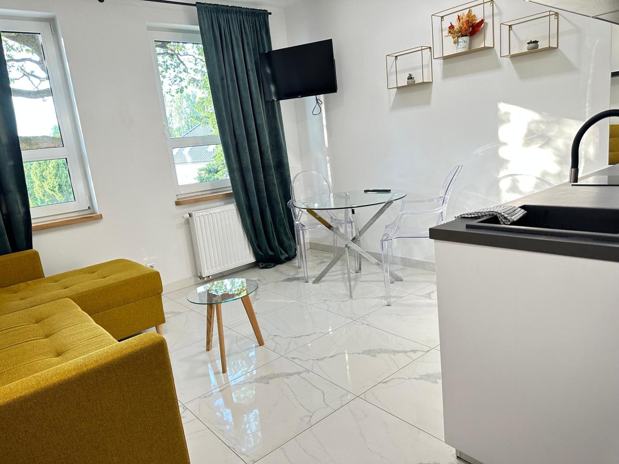 Apartment Moveen Corner South-east Exposition Wroclaw