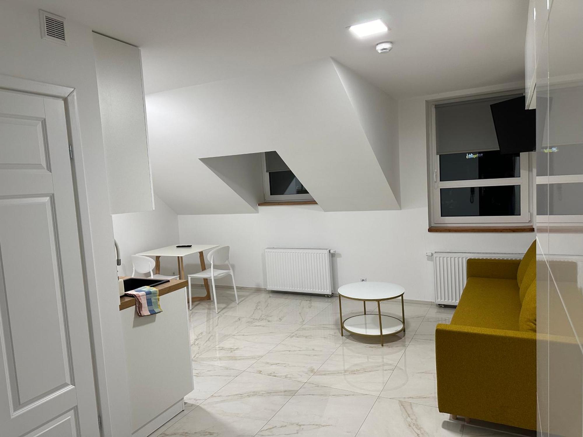 Moveen Corner South-east Exposition Apartment Wroclaw