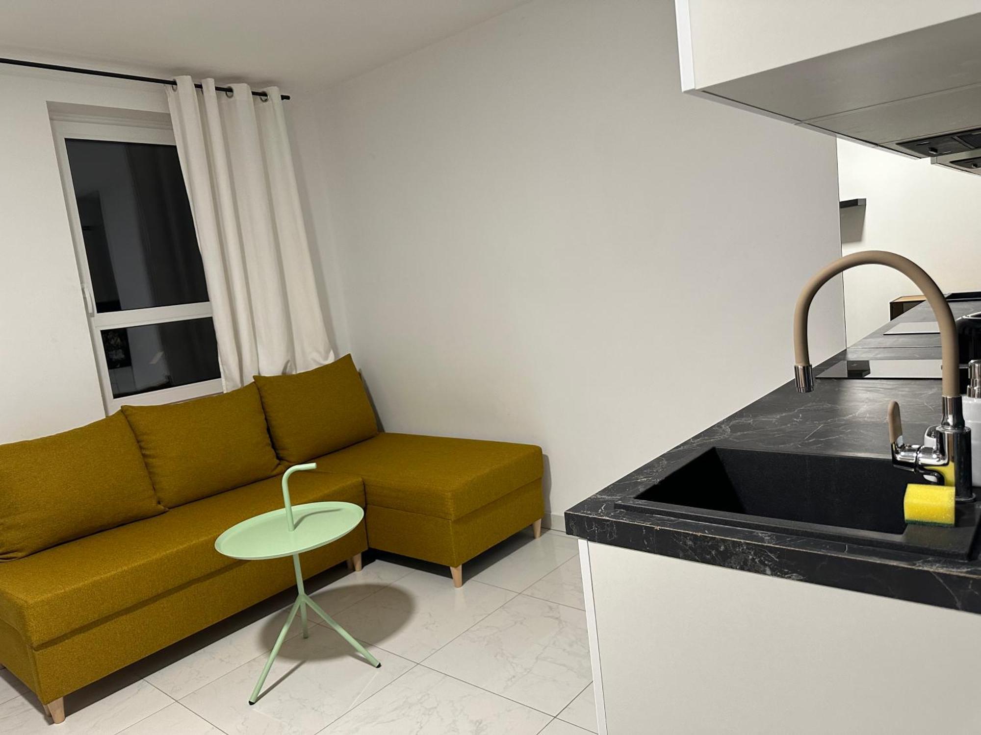 Apartment Moveen Corner South-east Exposition Wroclaw