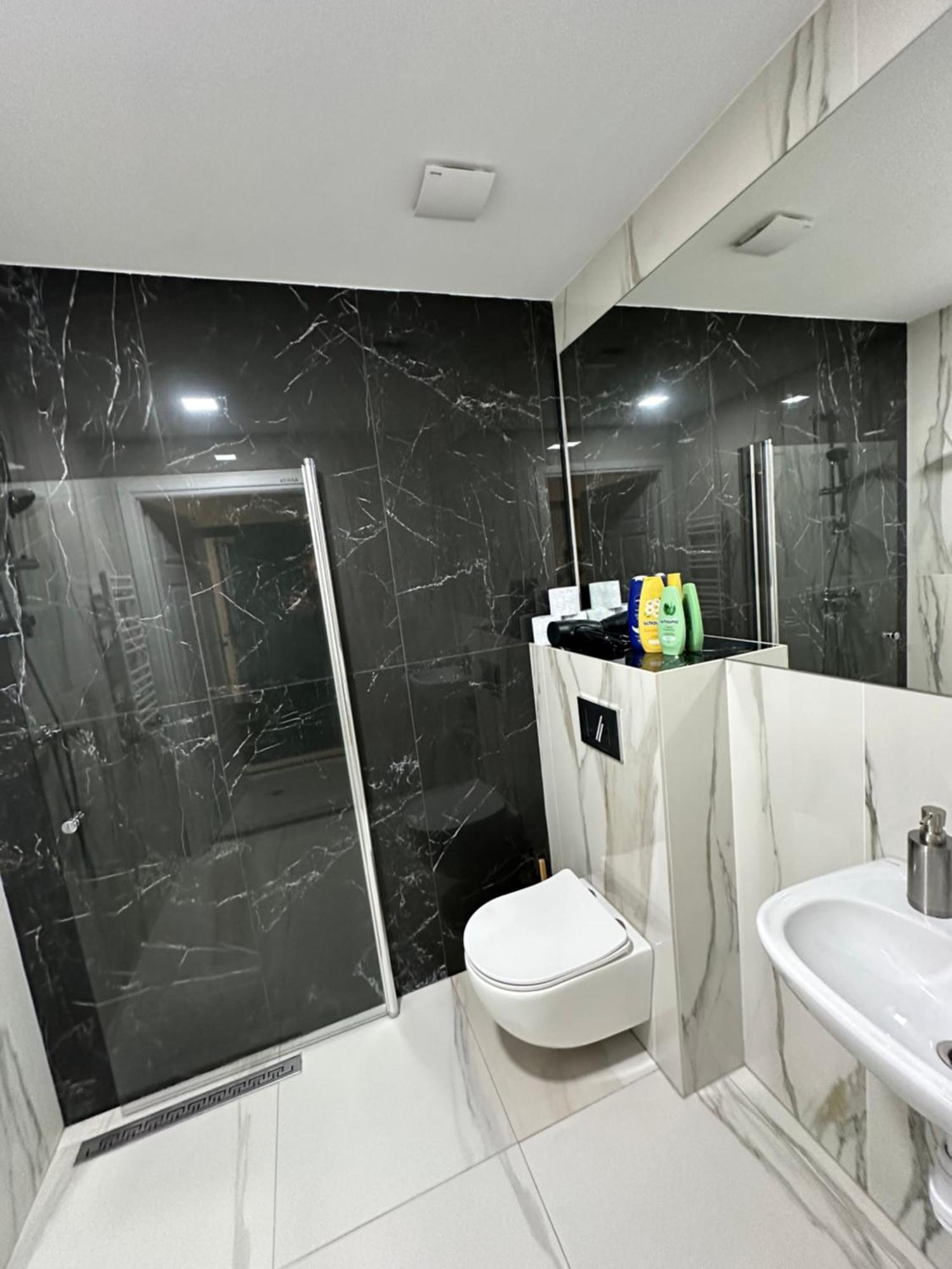 Moveen Corner South-east Exposition Apartment Wroclaw