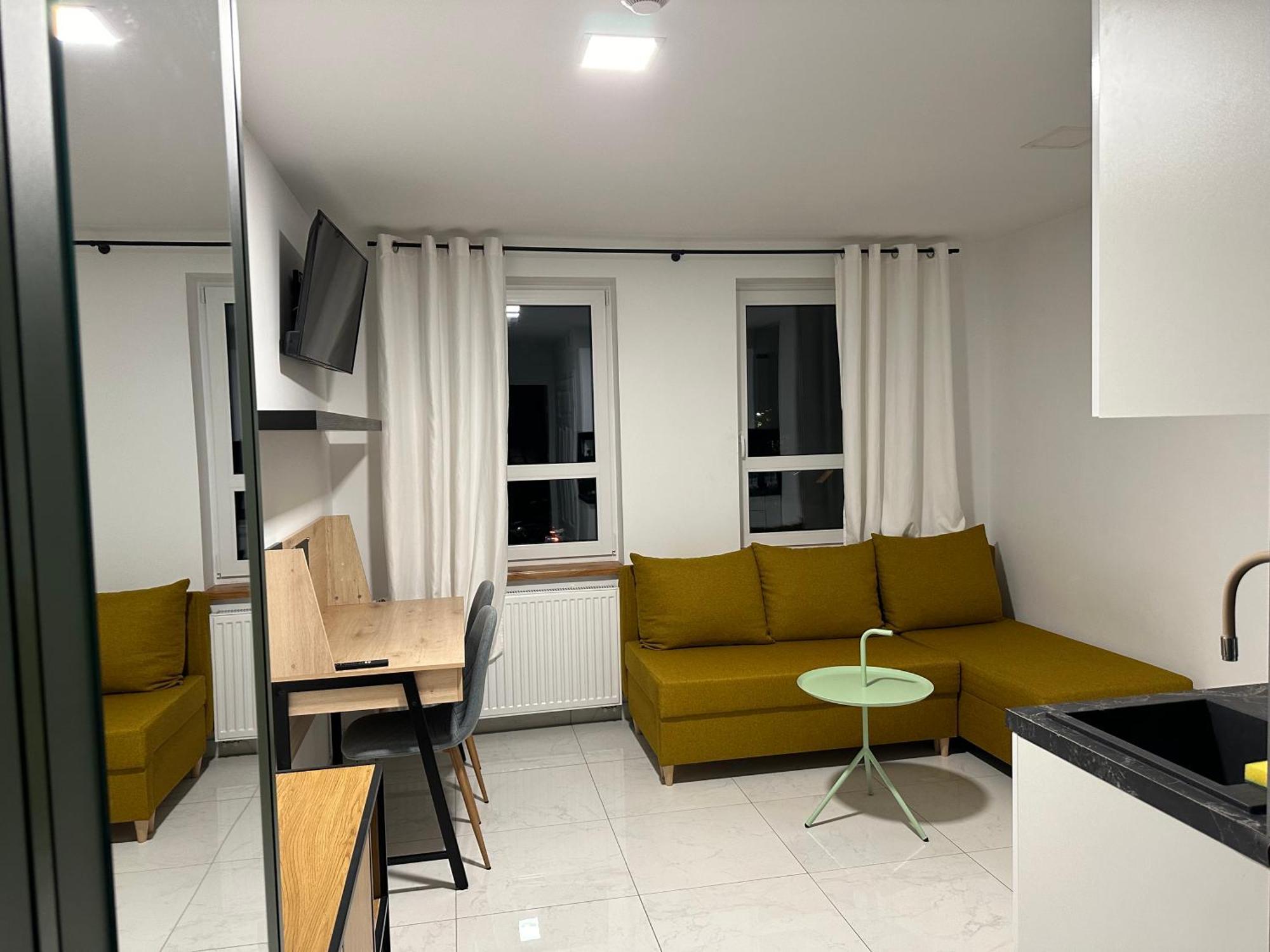 Moveen Corner South-east Exposition Apartment